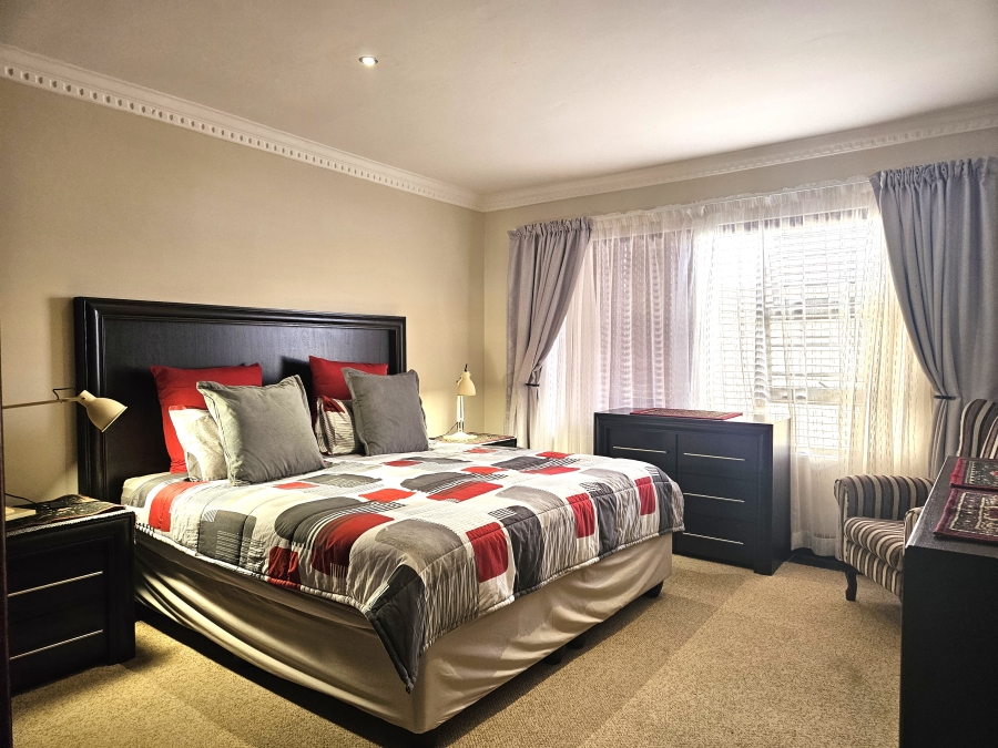 3 Bedroom Property for Sale in Jeffreys Bay Central Eastern Cape